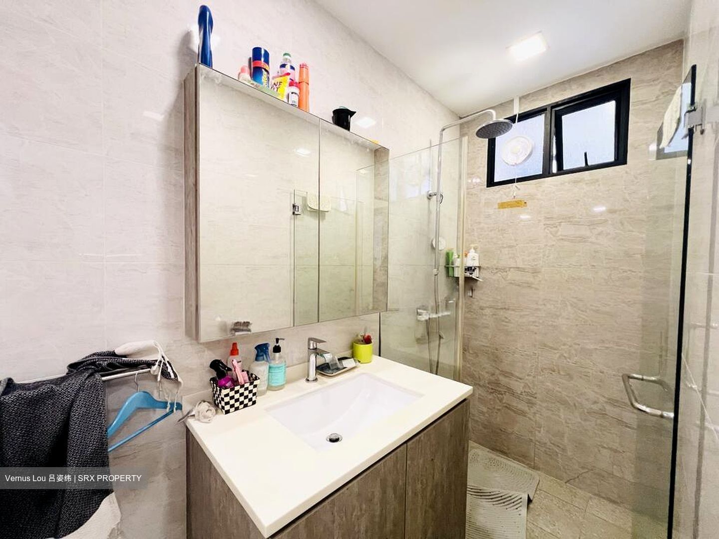 Angsana Avenue (D13), Terrace #501097461